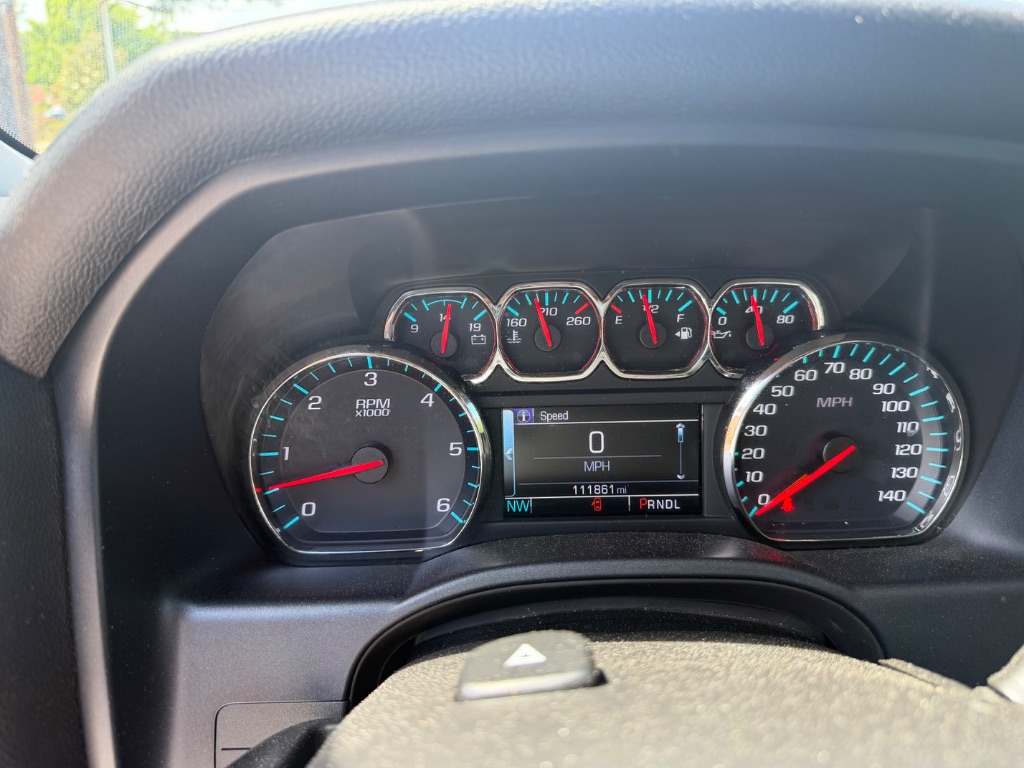 2019 Chevrolet Silverado 1500 LD LT - Photo 11